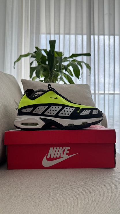 NIKE SUNDER VERDE NEGRO