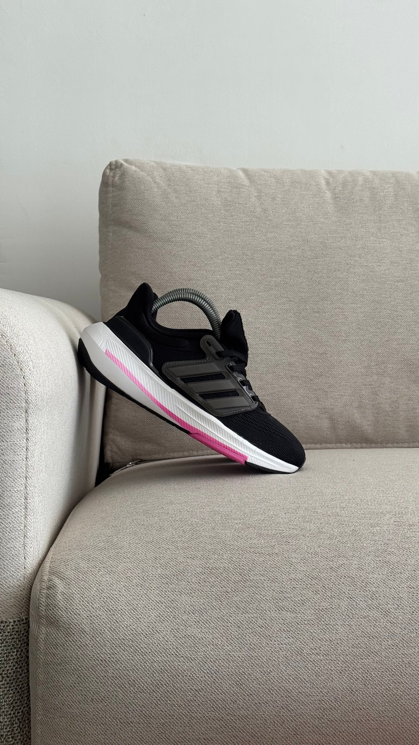 ADIDAS EQ NEGRO FUCSIA