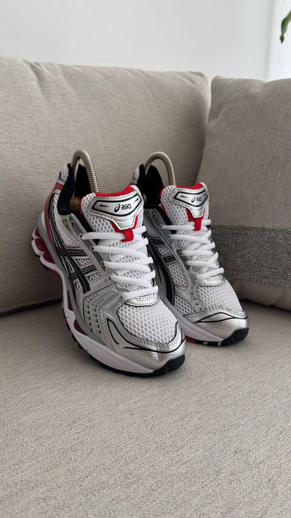 ASICS ARCANGEL PLATA ROJO