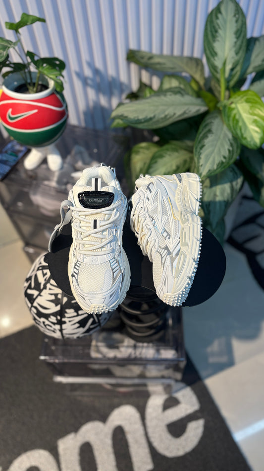 OFF WHITE TENIS BLANCO BEIGE