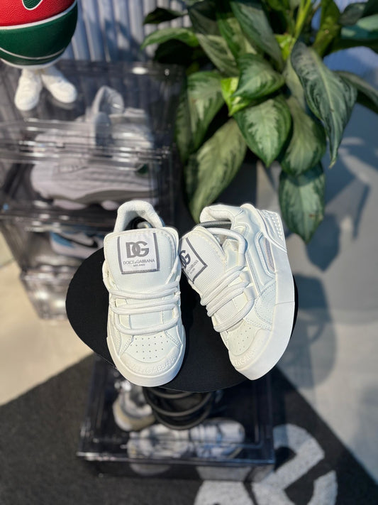DOLCE GABBANA ZAPATILLA CORDÓN D