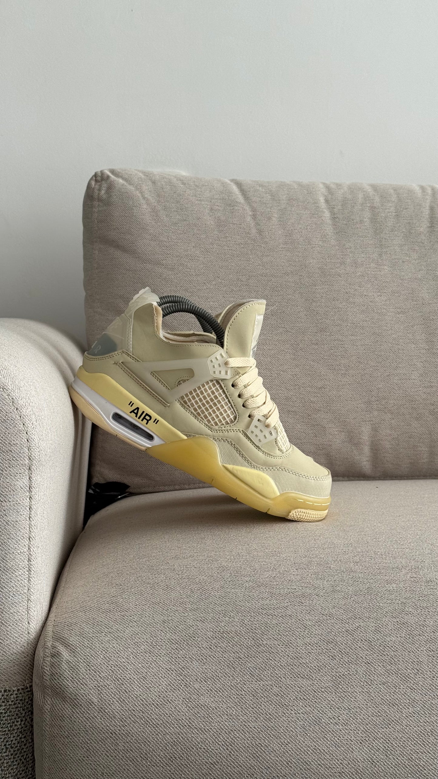 JORDAN RETRO 4 NEYMAR