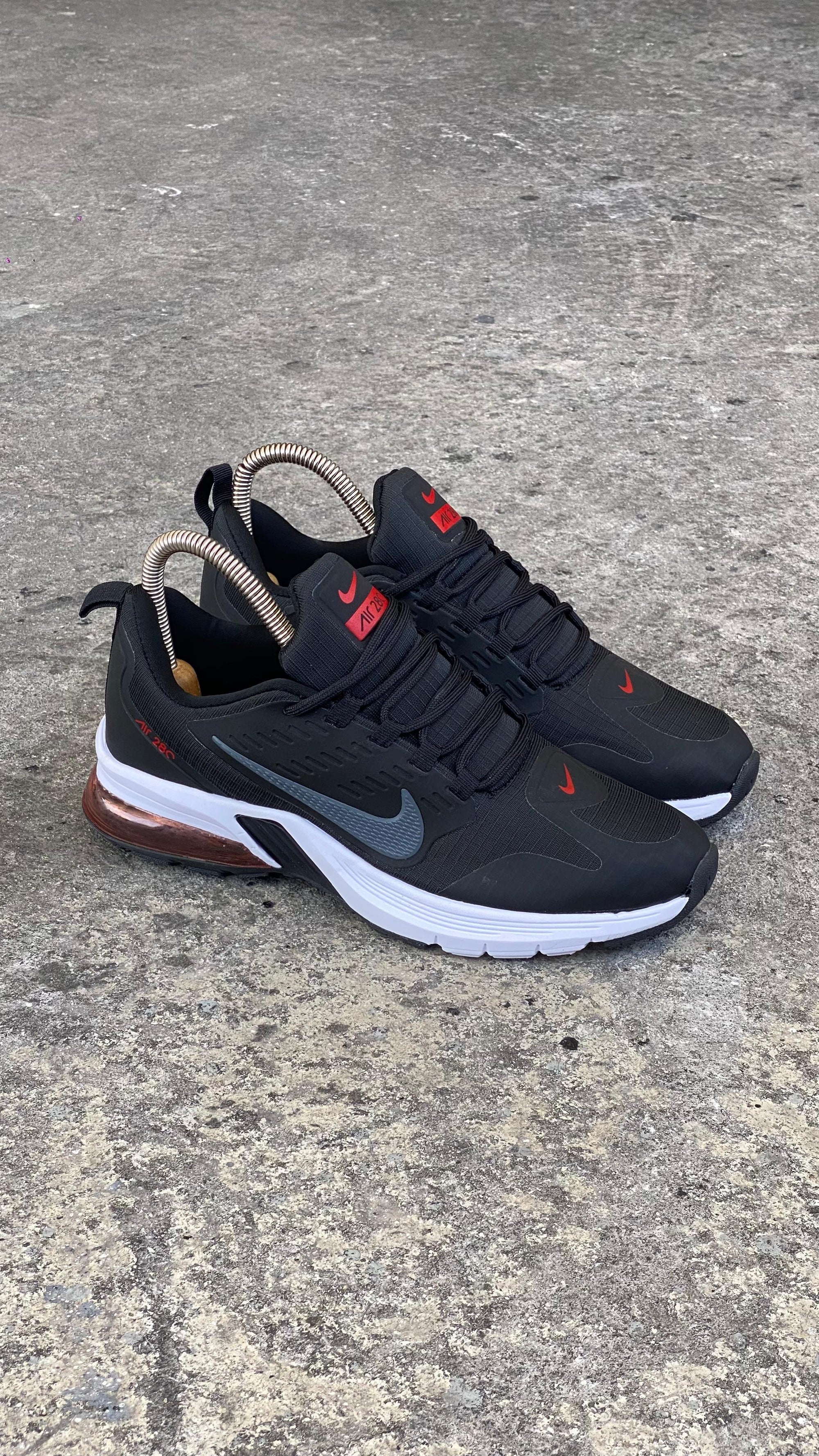 NIKE AIR 280 NEGRO ROJO