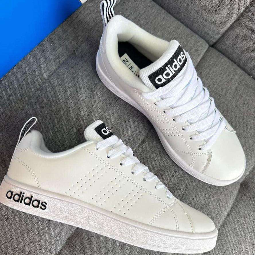 ADIDAS NEO CLASICO