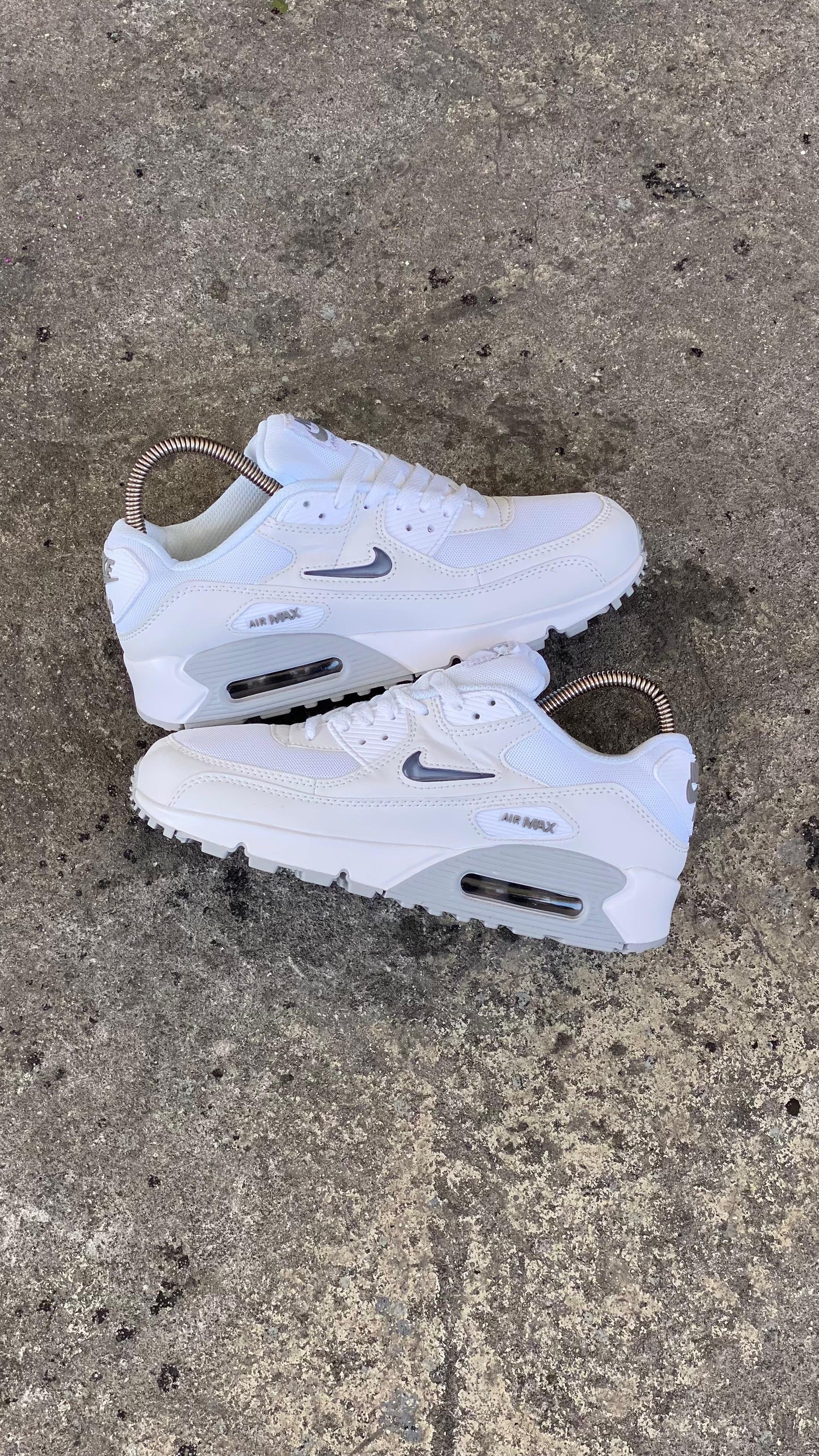 NIKE AIR MAX 90 BLANCO GRIS