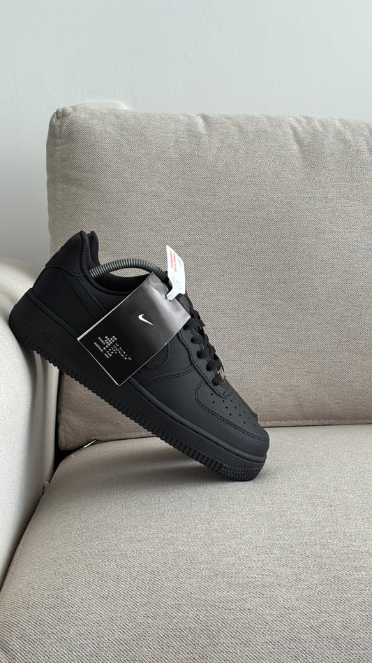 NIKE AF1 NEGRO