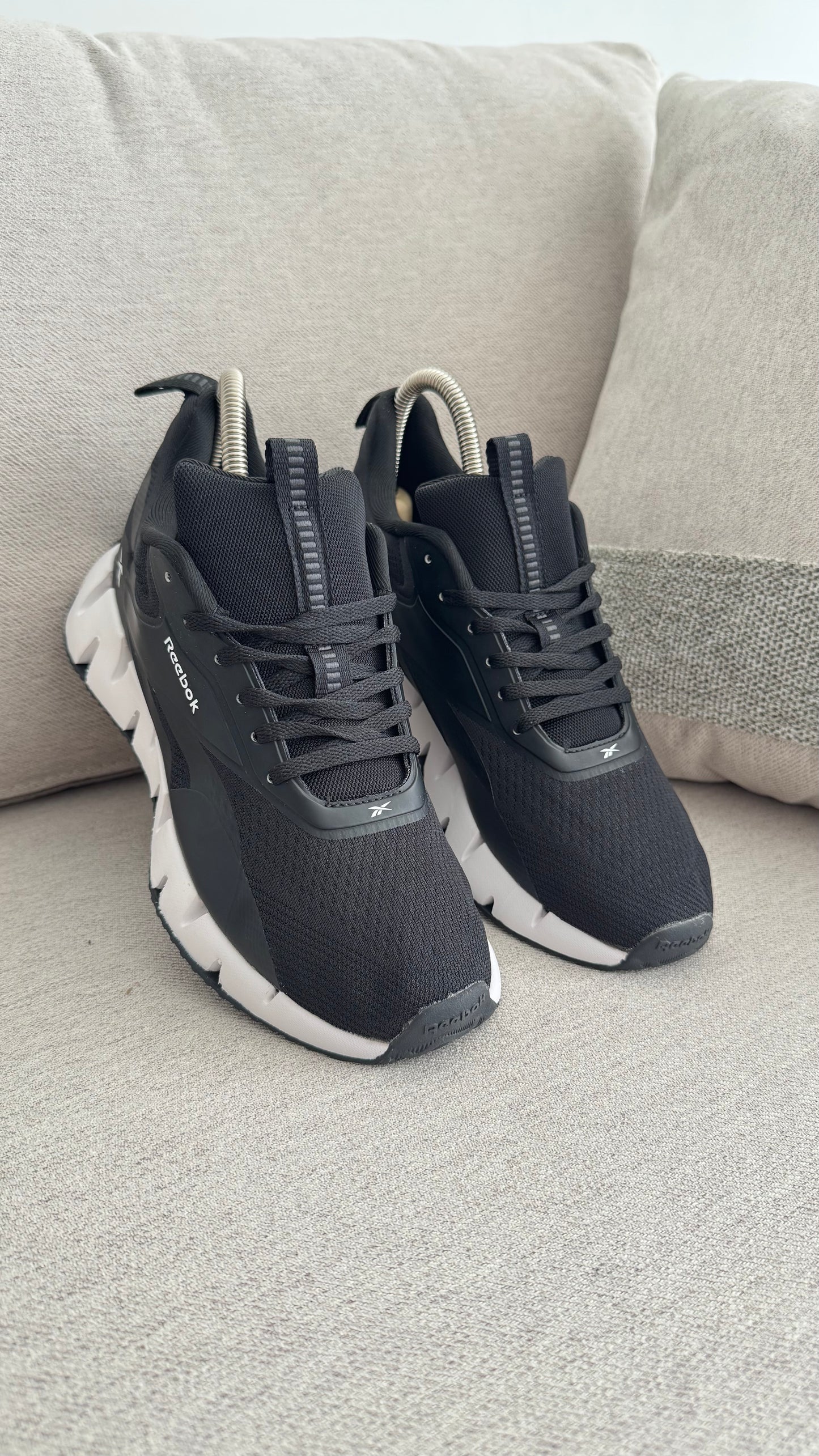 REBOOK SIG NEGRO BLANCO