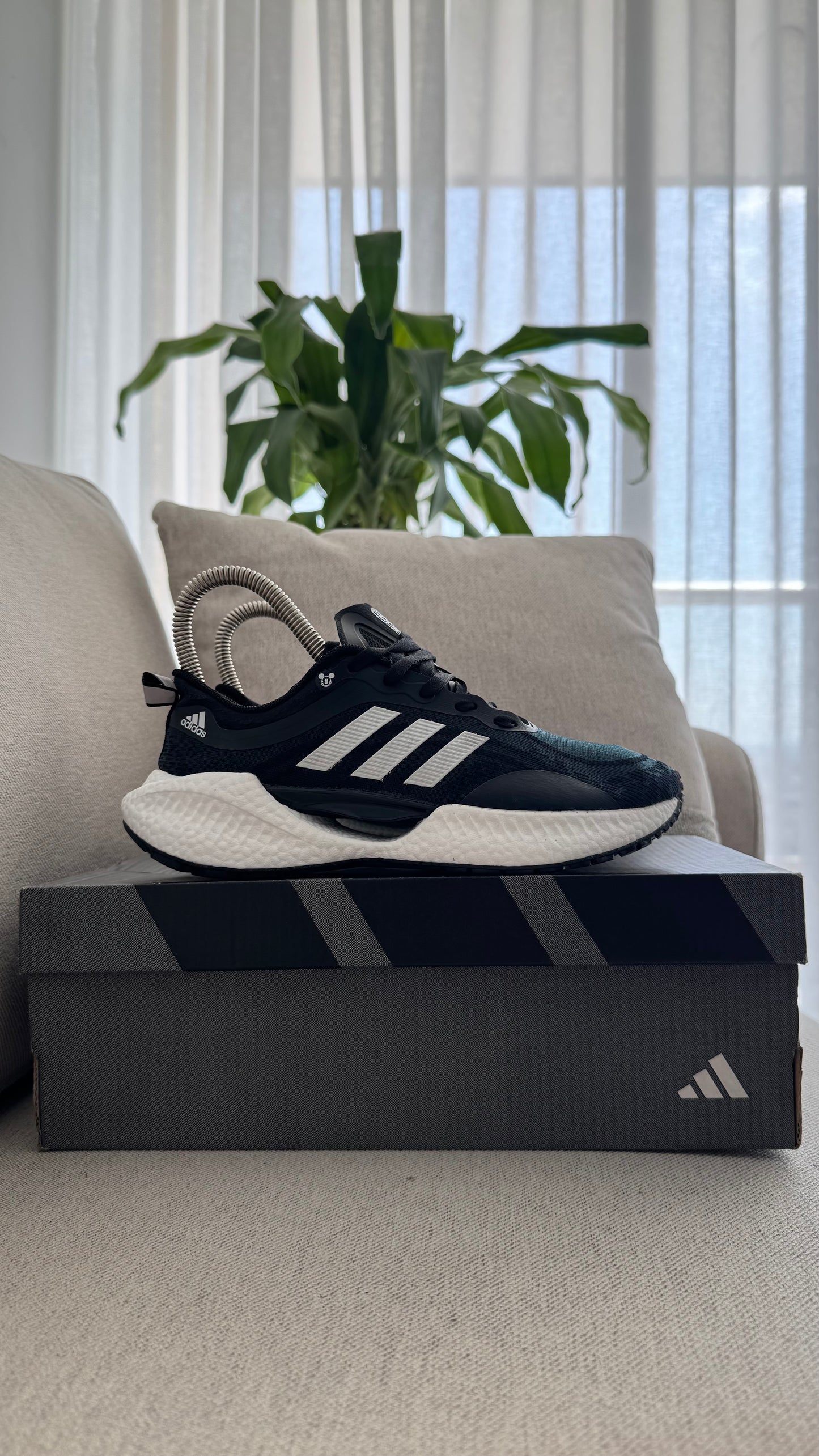 ADIDAS MICKEY NEGRO BLANCO