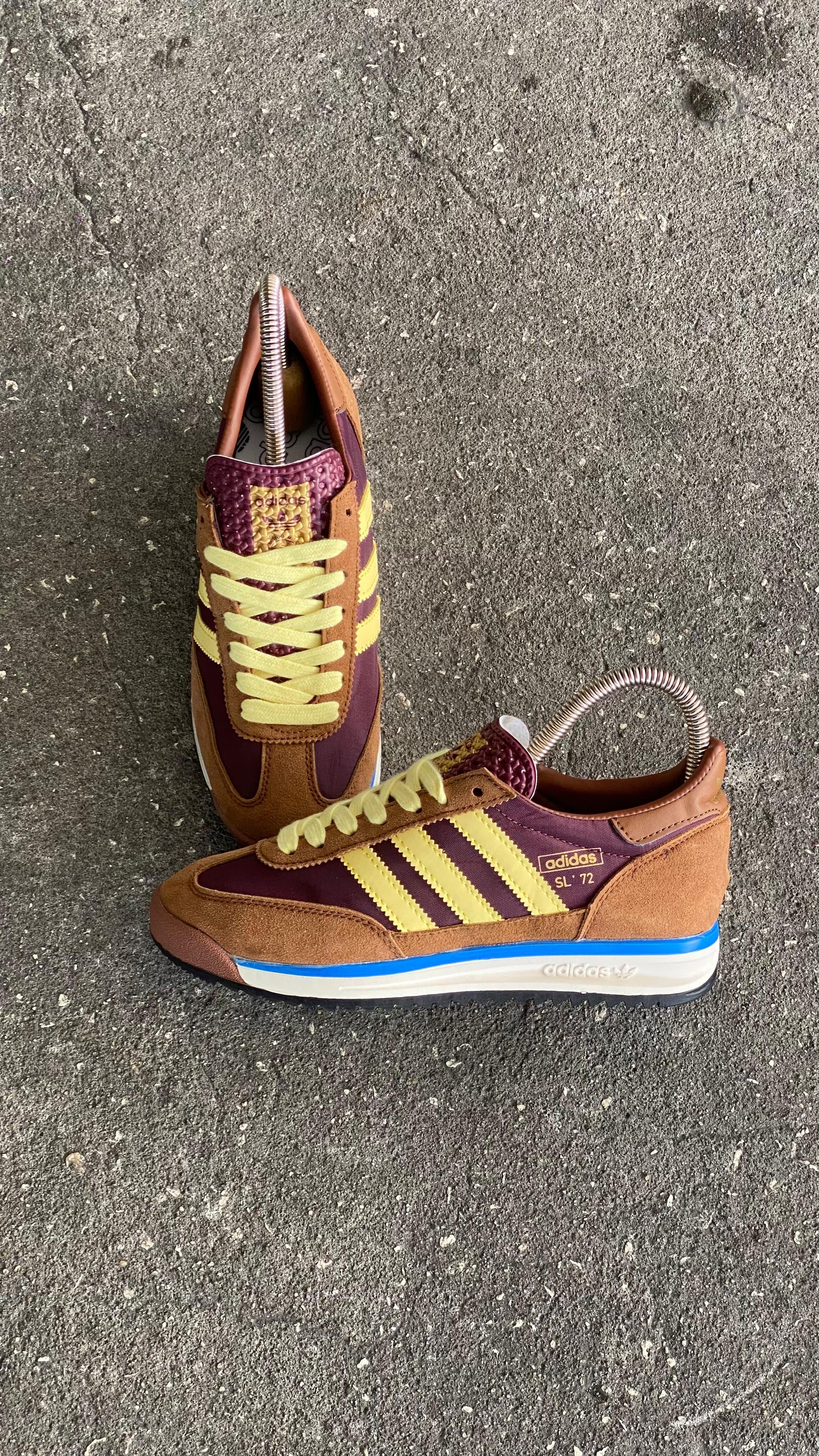 ADIDAS SL CAFE AMARILLO