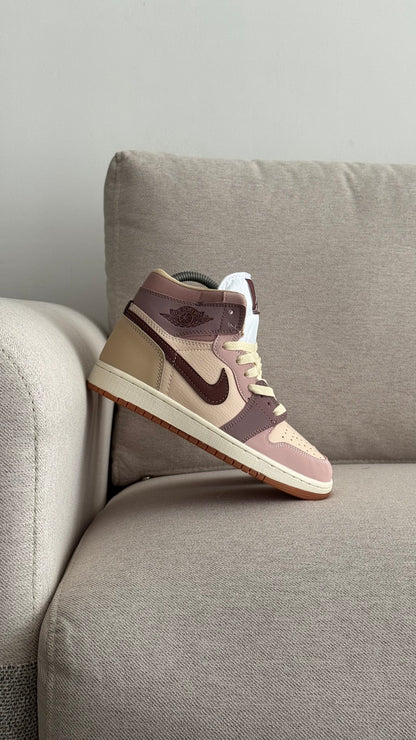 NIKE R1  JORDAN BOTA VINOTINTO