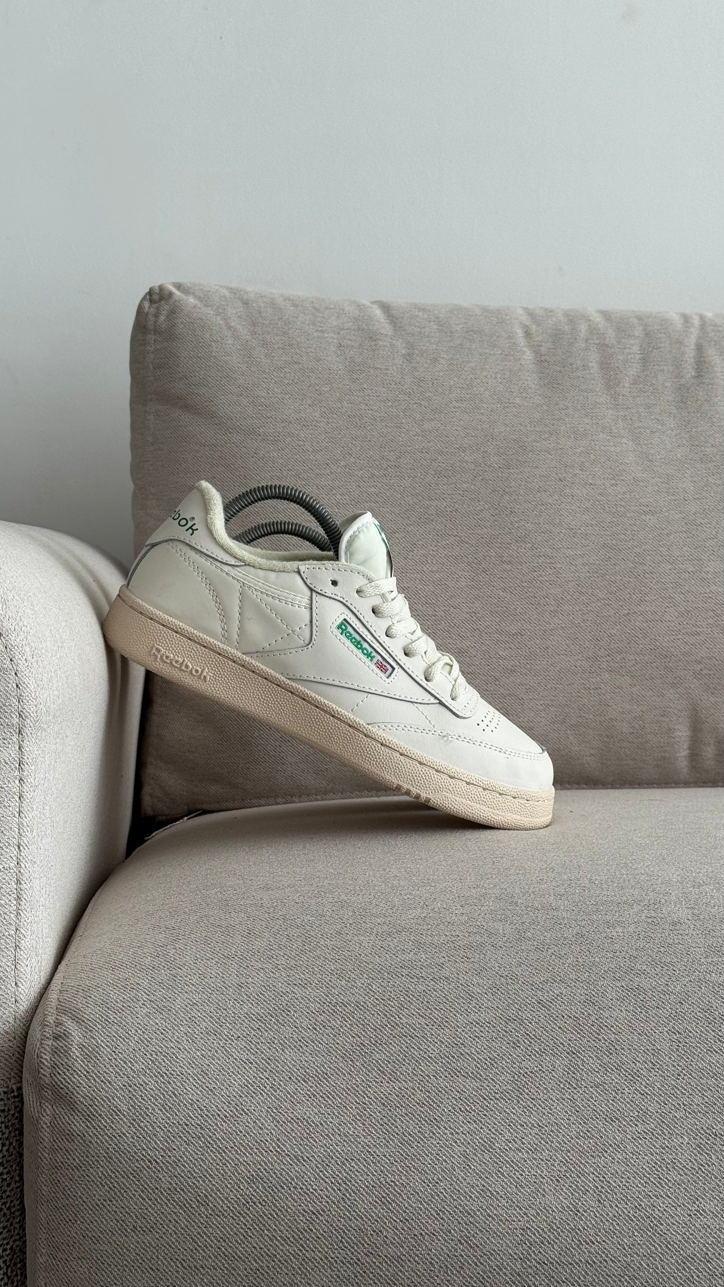 REBOOK TABLA BEIGE VERDE