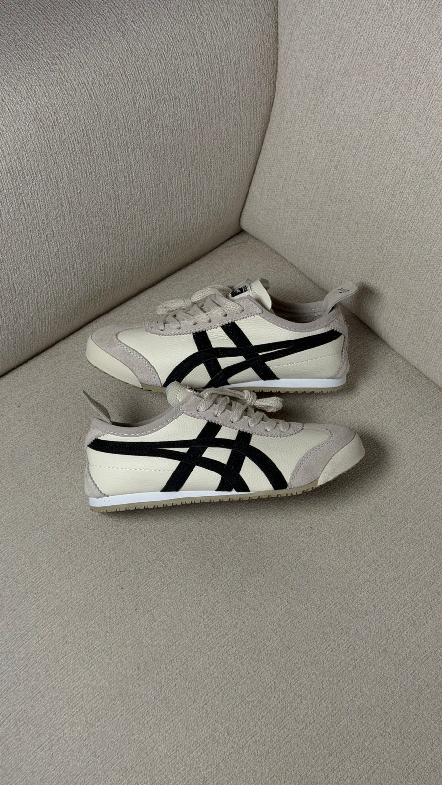 ONISUKA TIGER BLANCO NEGRO