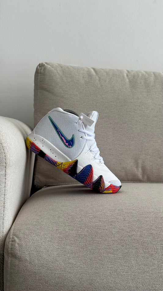 NIKE KYRIE IRVING BLANCO COLORS