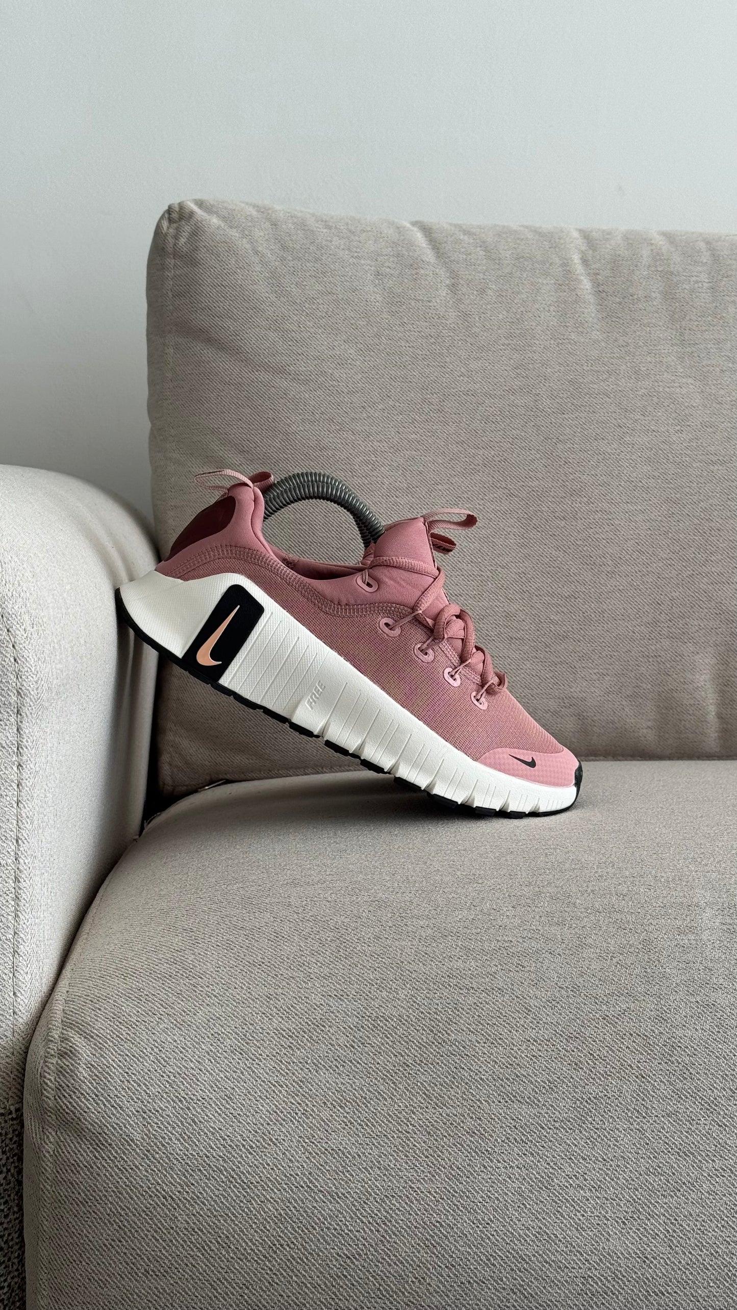 NIKE FREECOM ROSADO