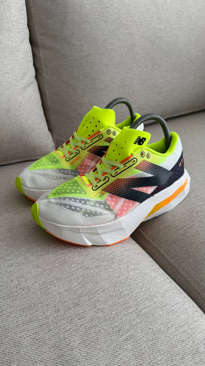 NEW BALANCE ELITE BLANCO VERDE