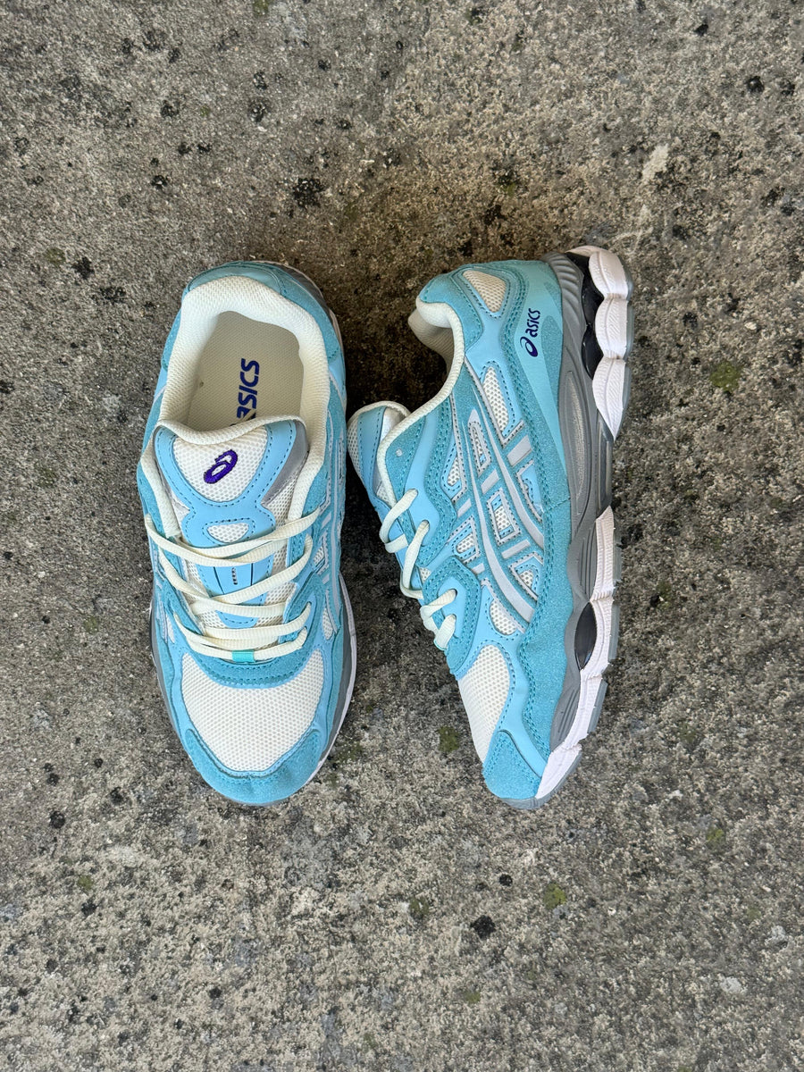 ASICS AZUL CIELO