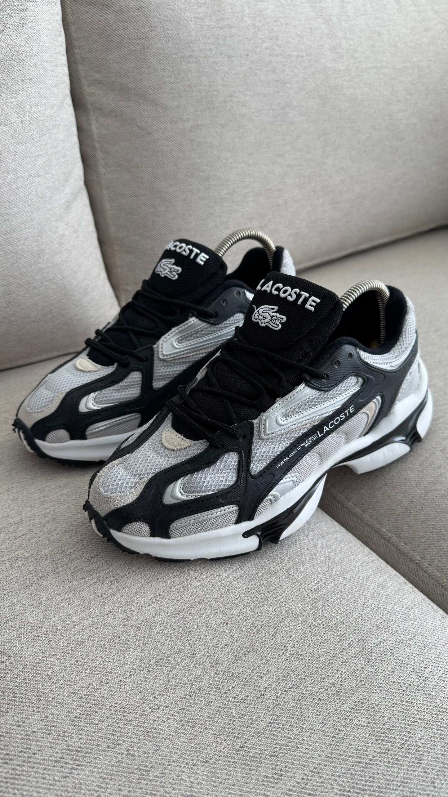 LACOSTE LC 005 NEGRO GRIS