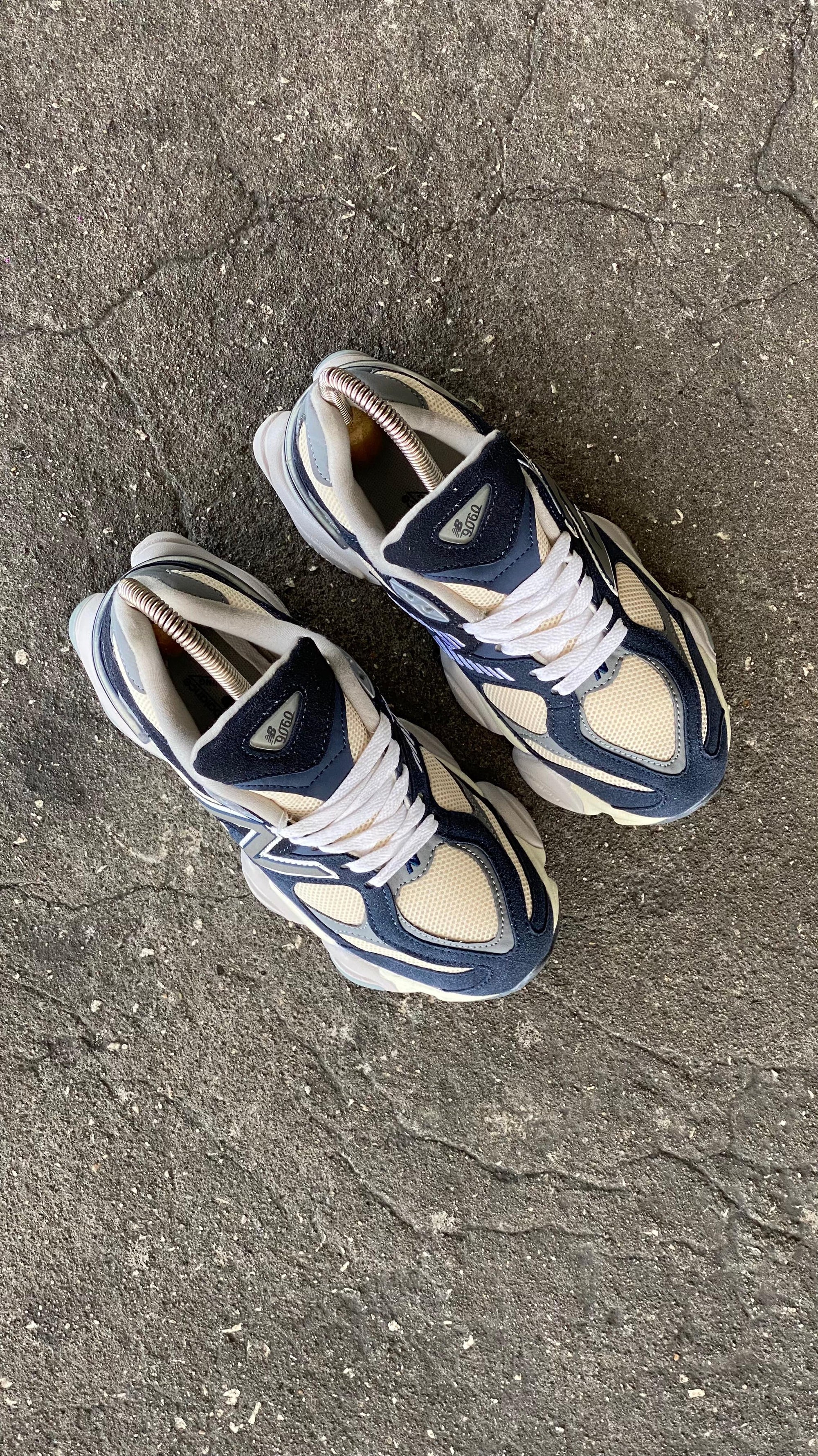 NEW BALANCE 9060 BEIGE AZUL TURQUI