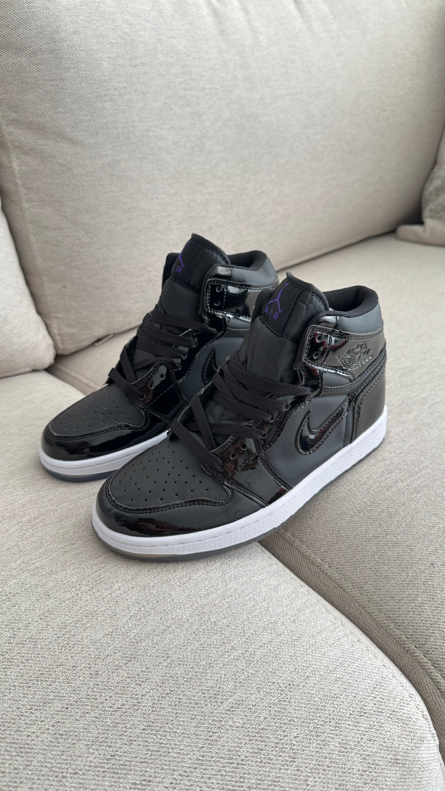 NIKE RETRO 1 BOTA CHAROL NEGRA