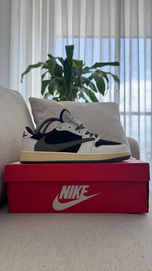 TRAVIS SCOTT BLANCA CHULO VERDE