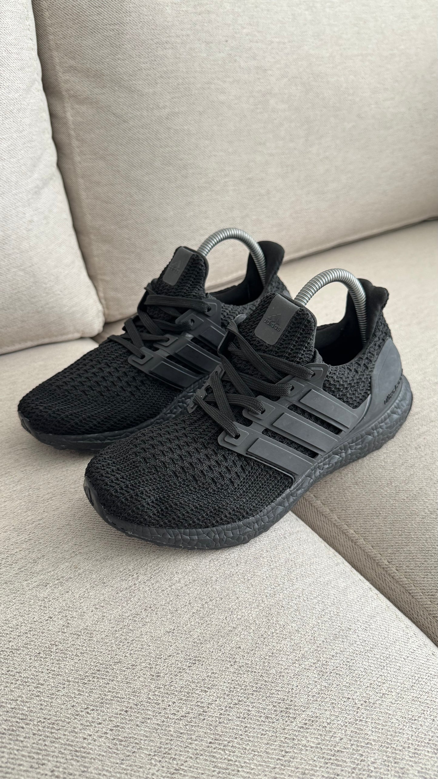 ADIDAS ULTRABOOST CLASICO NEGRO