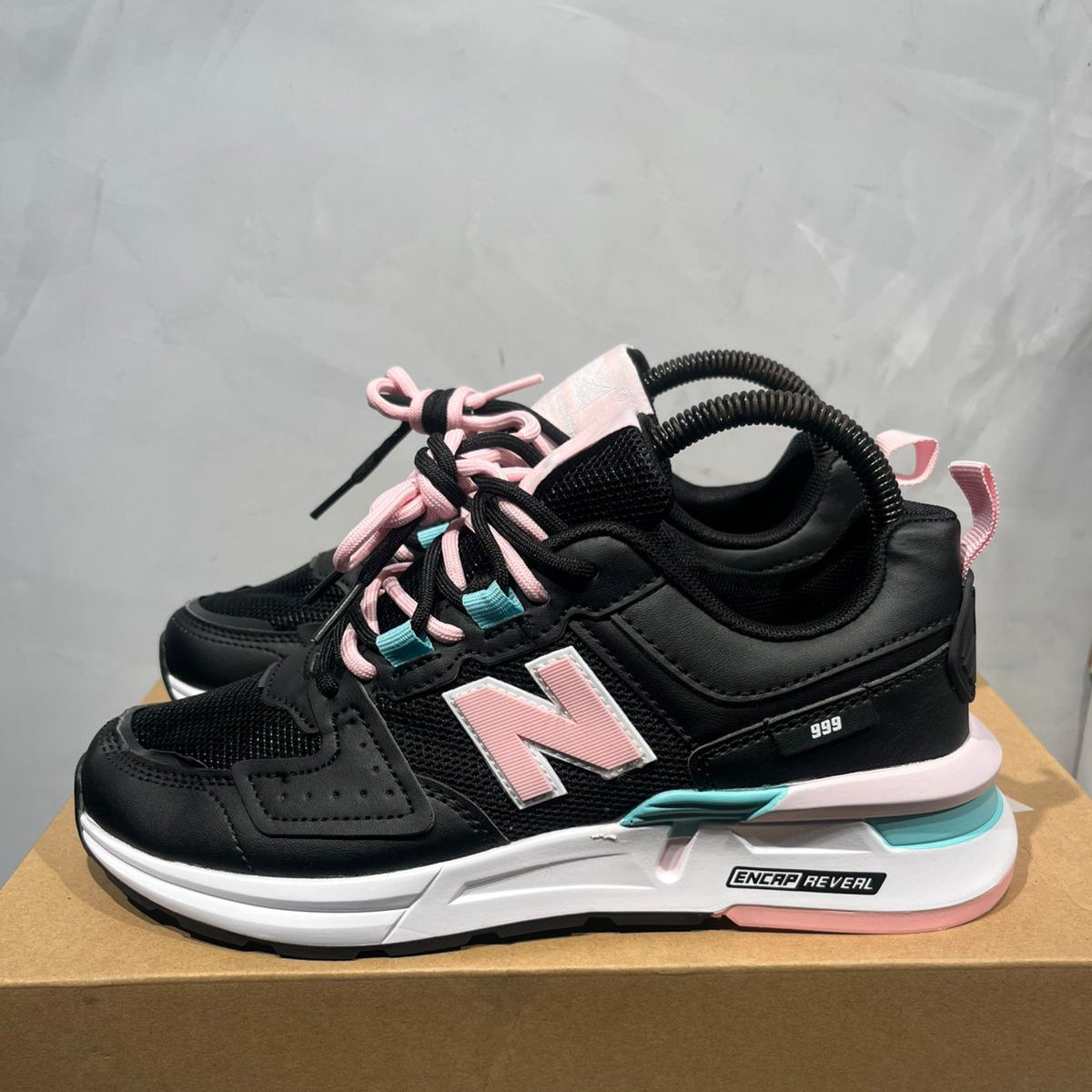 NEW BALANCE NB 999