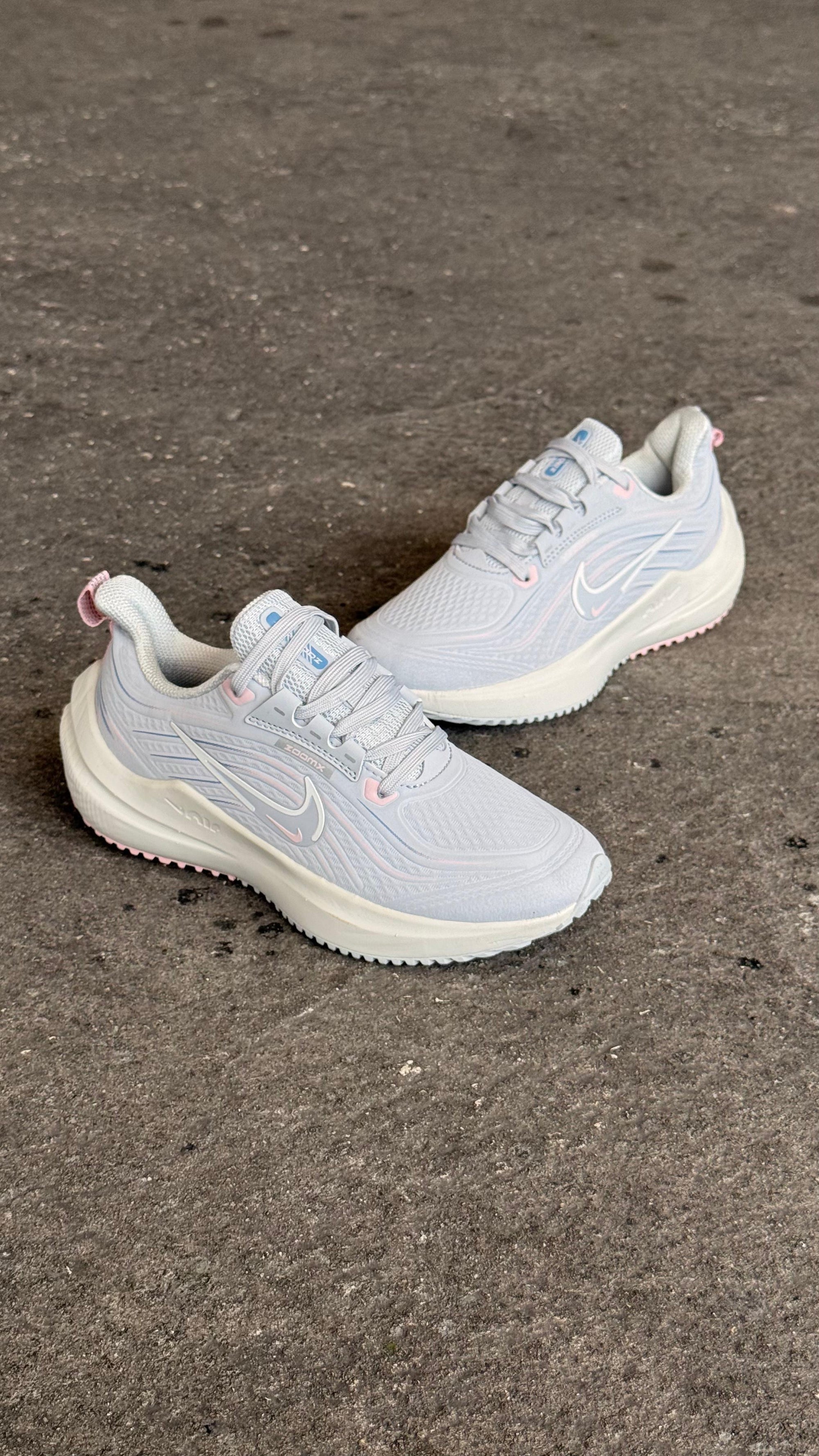 NIKE DOBLE CHULO LILA