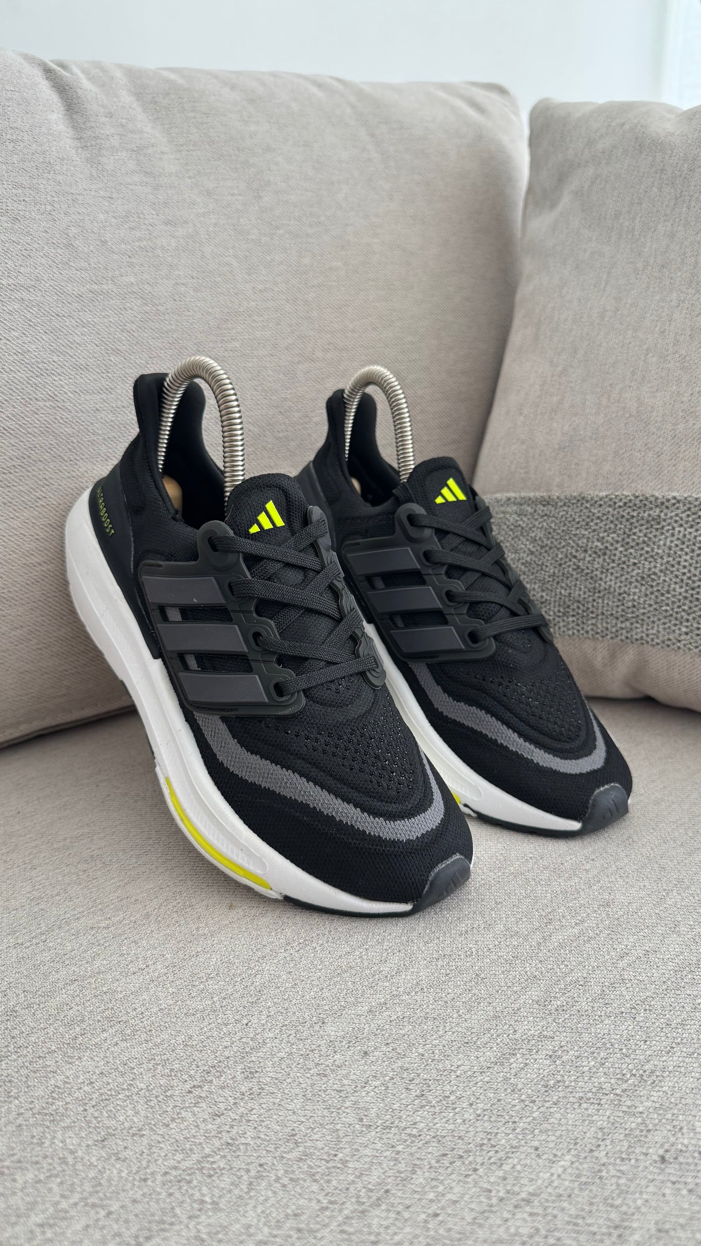 ADIDAS ULTRABOOST NEGRO VERDE