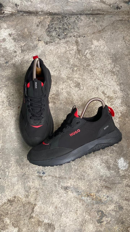 HUGO BOSS CLASICO NEGRO ROJO