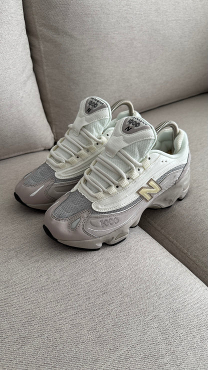 NEW BALANCE 1000 BLANCO LILA