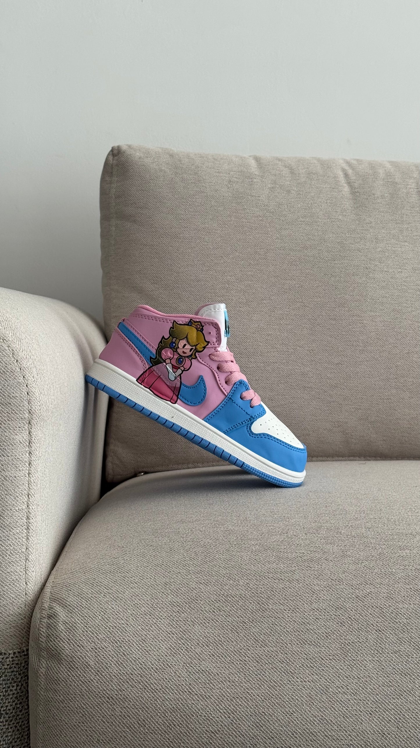 NIKE JORDAN RETRO 1 PRINCESA NIÑOS
