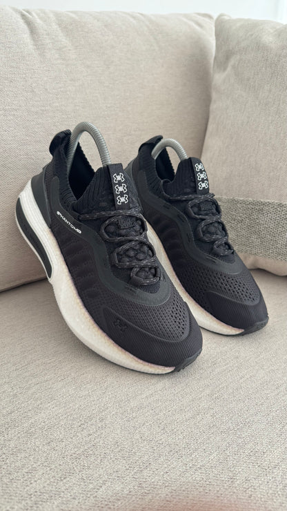 UNDER AMOUR PHANTOM NEGRO BLANCO