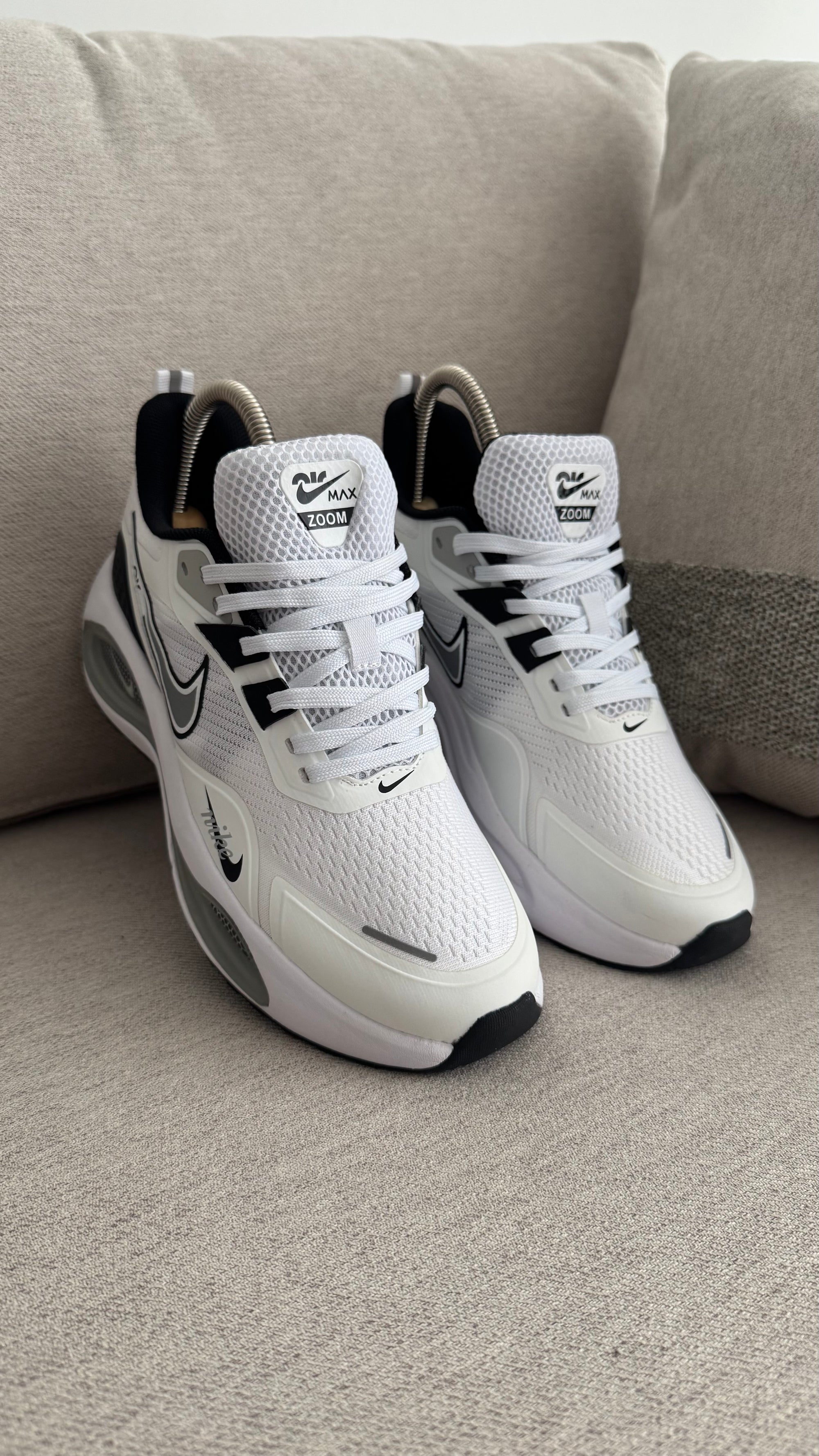 NIKE TENIS BLANCO NEGRO