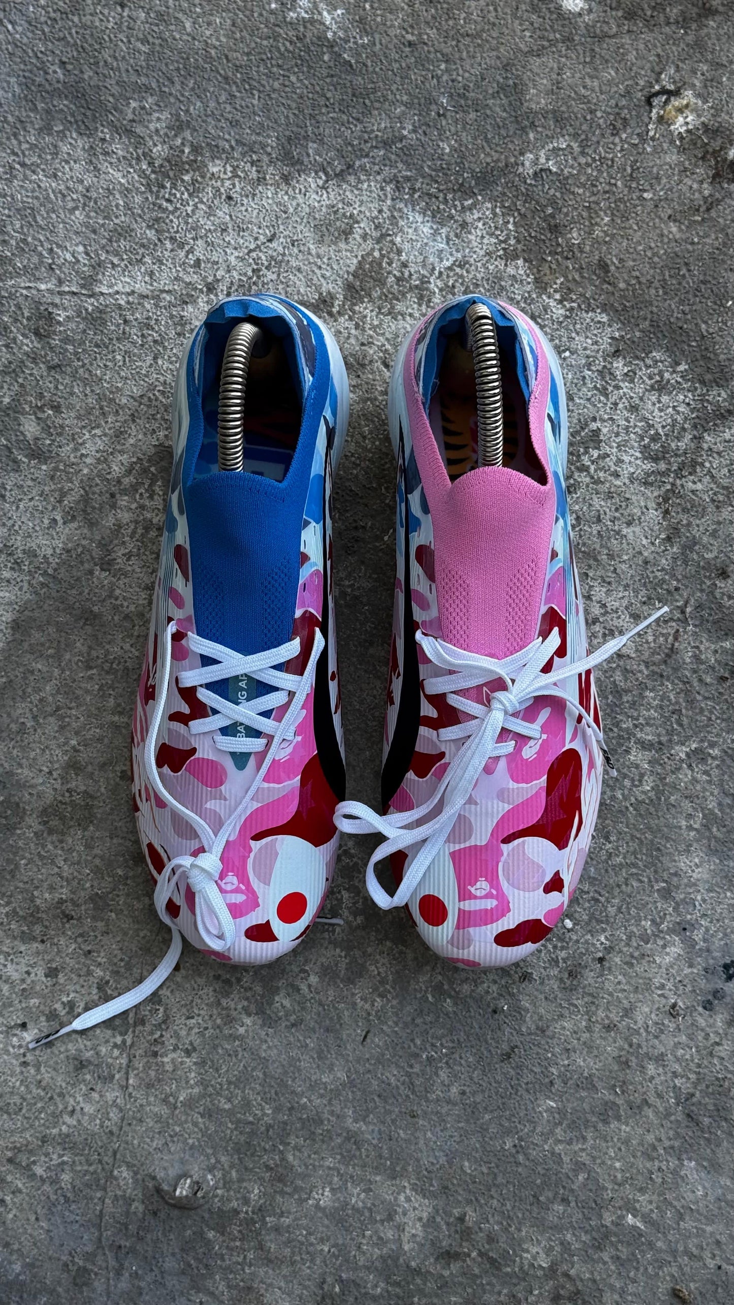 ADIDAS GUAYO F50 BLANCO ROSA AZUL