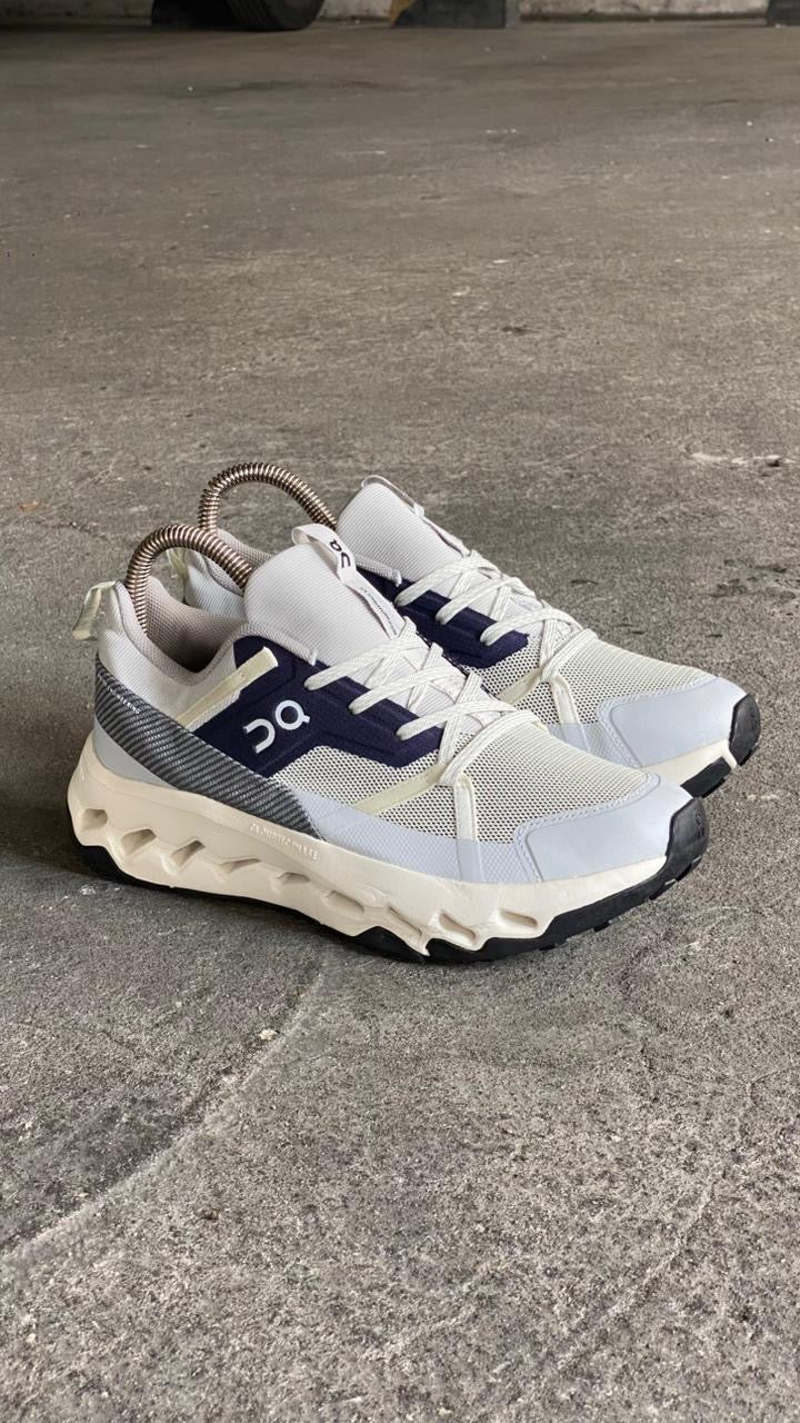 ON CLOUD Z GRIS AZUL BEIGE