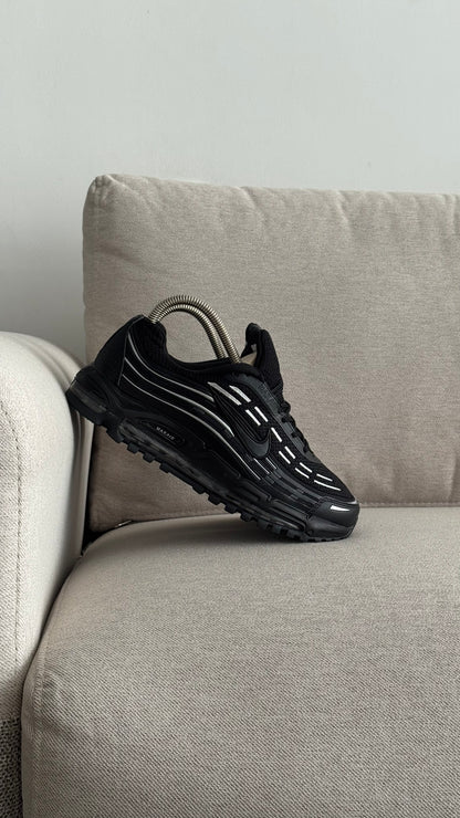 NIKE AIR MAX LT NEGRO