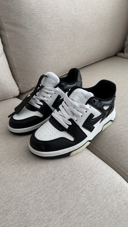 OFF WHITE NEGRO BLANCO
