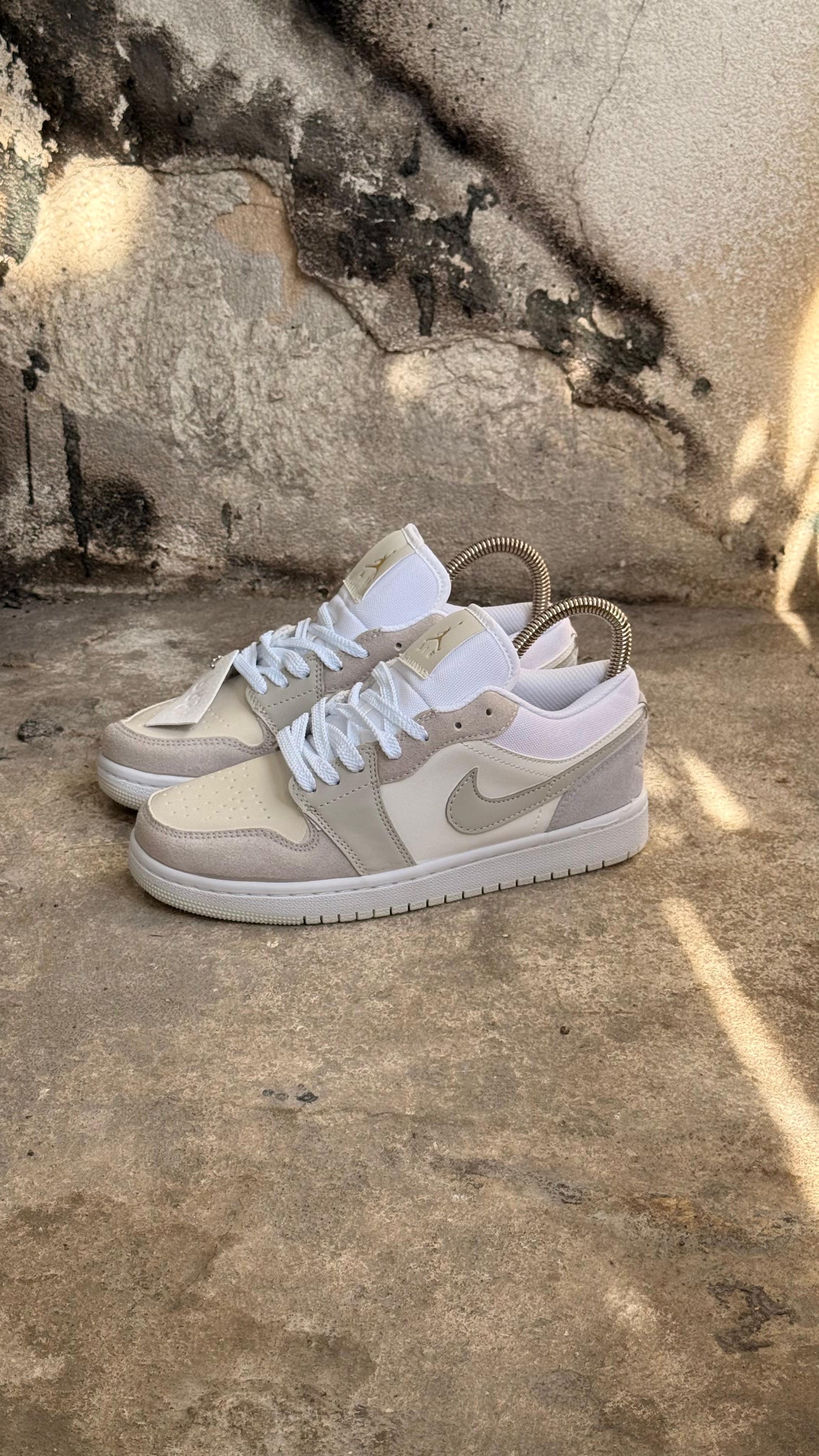 NIKE PARIS LOW BLANCO AZUL
