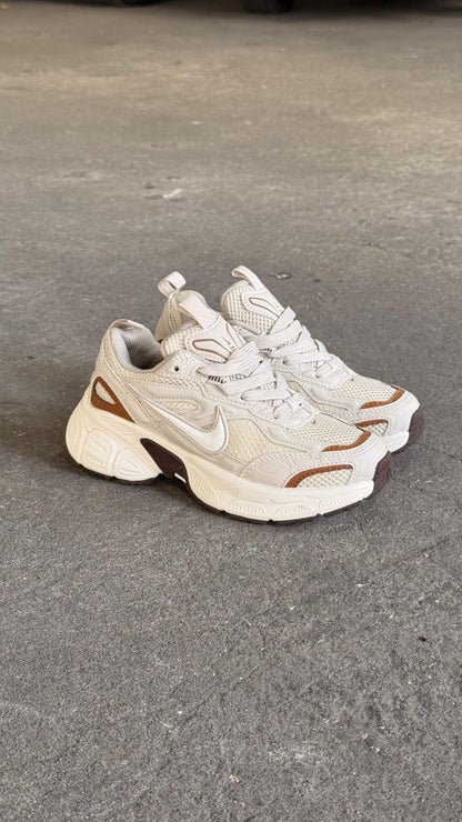 NIKE V3K SKATE BEIGE CAFE