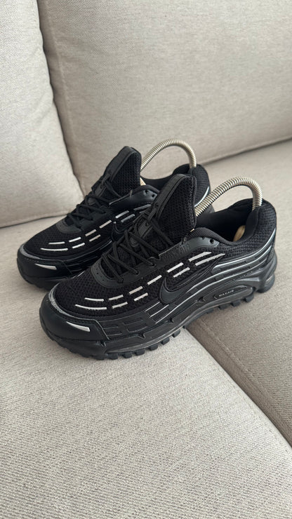 NIKE AIR MAX LT NEGRO