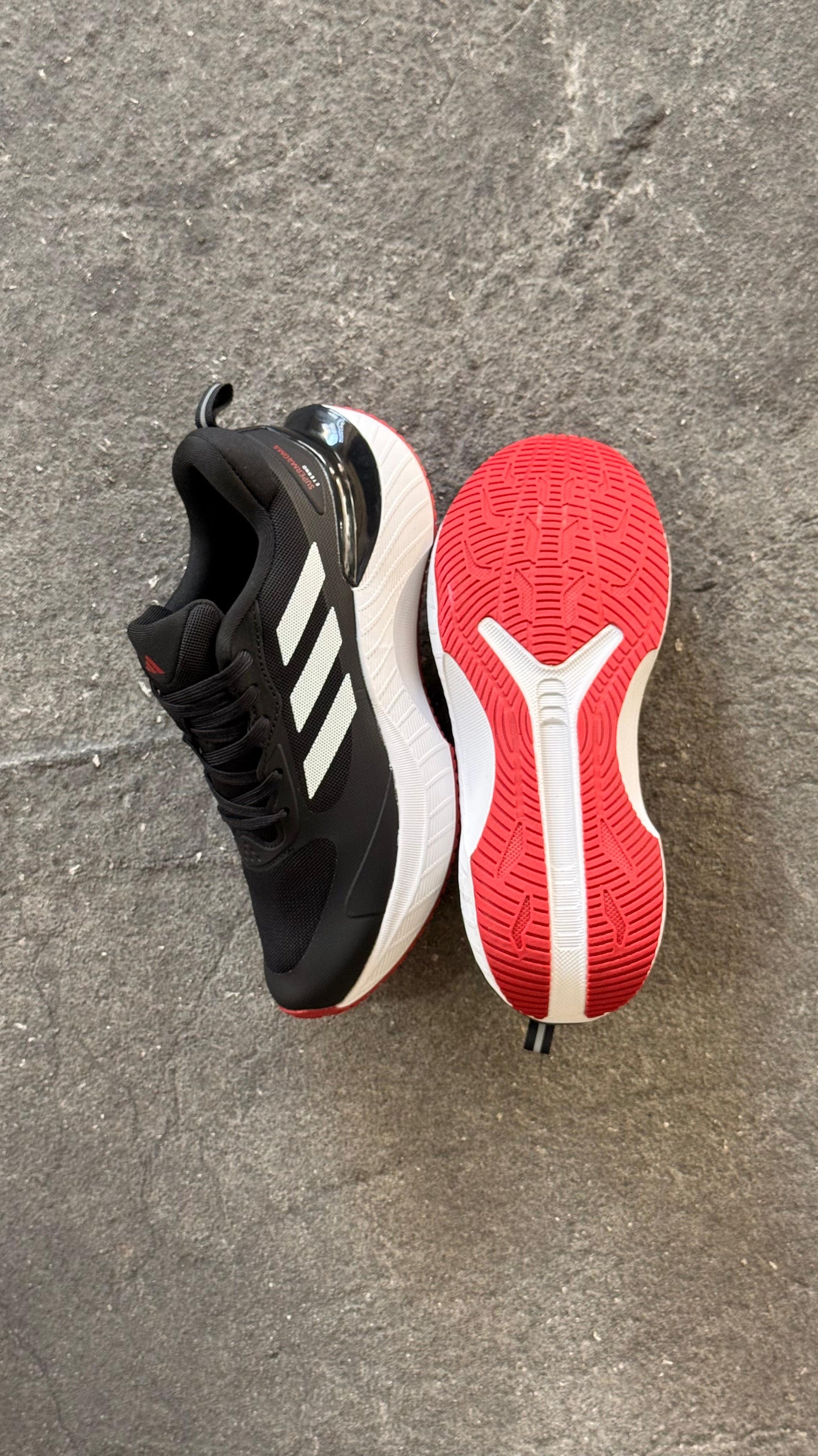 ADIDAS SUPERMAGMA NEGRO ROJO
