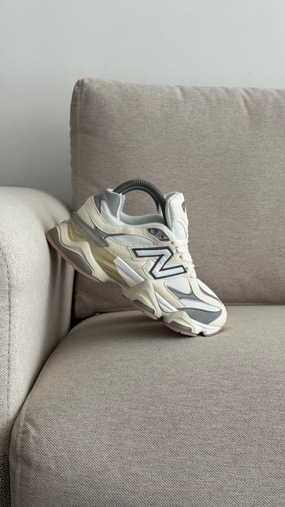 NEW BALANCE 9060 BLANCO BEIGE
