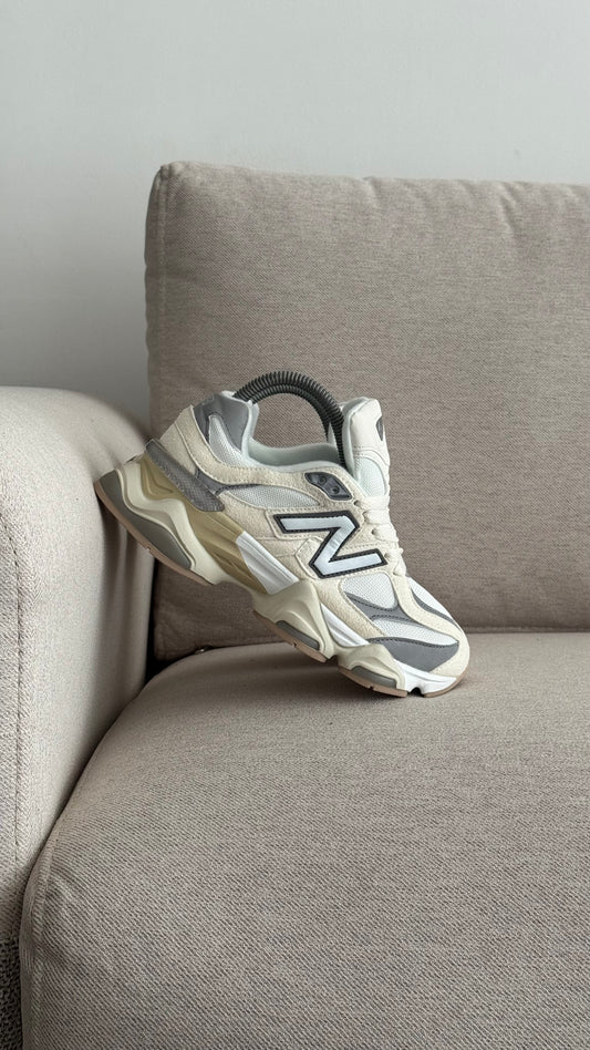 NEW BALANCE 9060 BLANCO BEIGE
