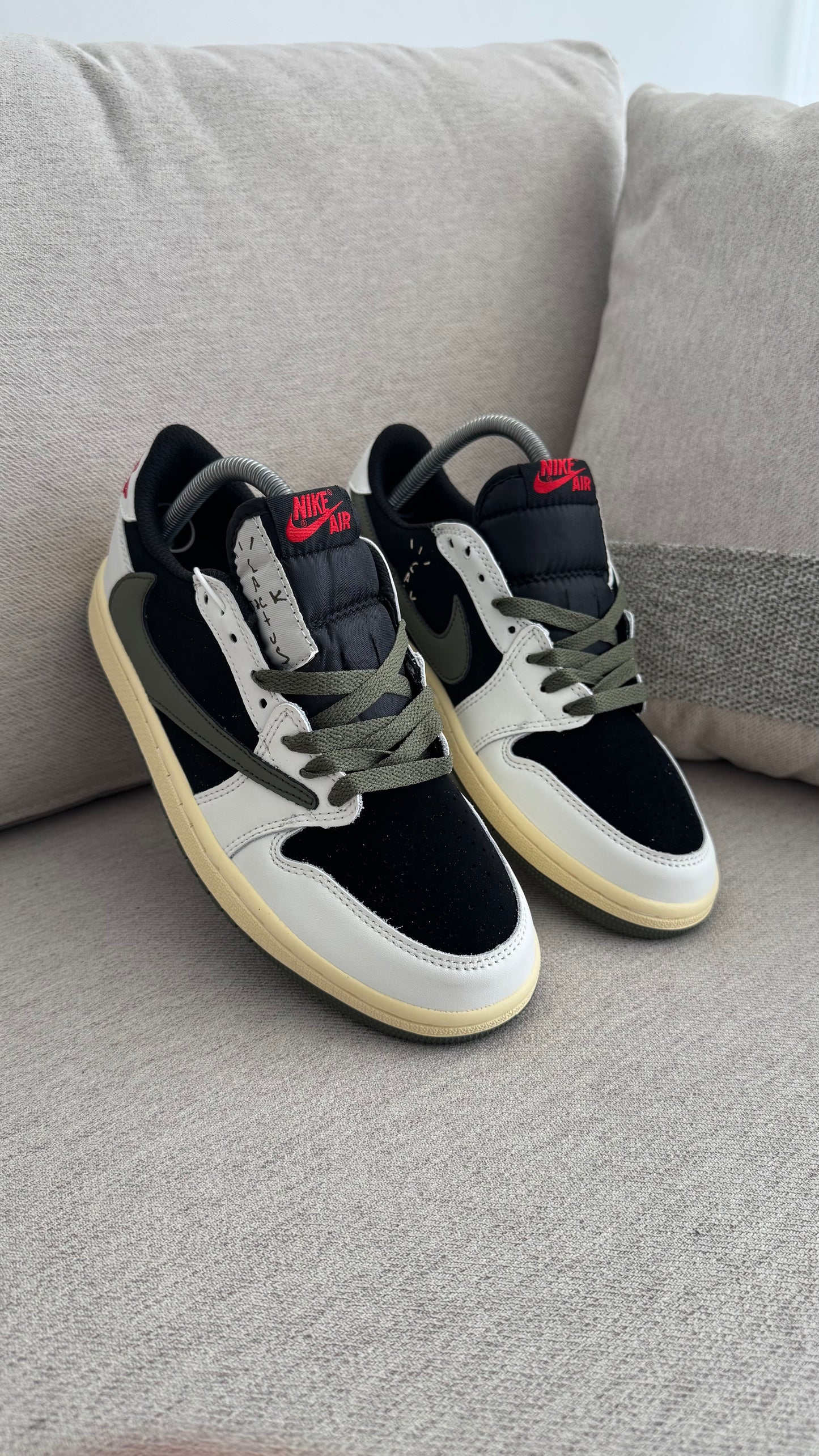 TRAVIS SCOTT BLANCA CHULO VERDE