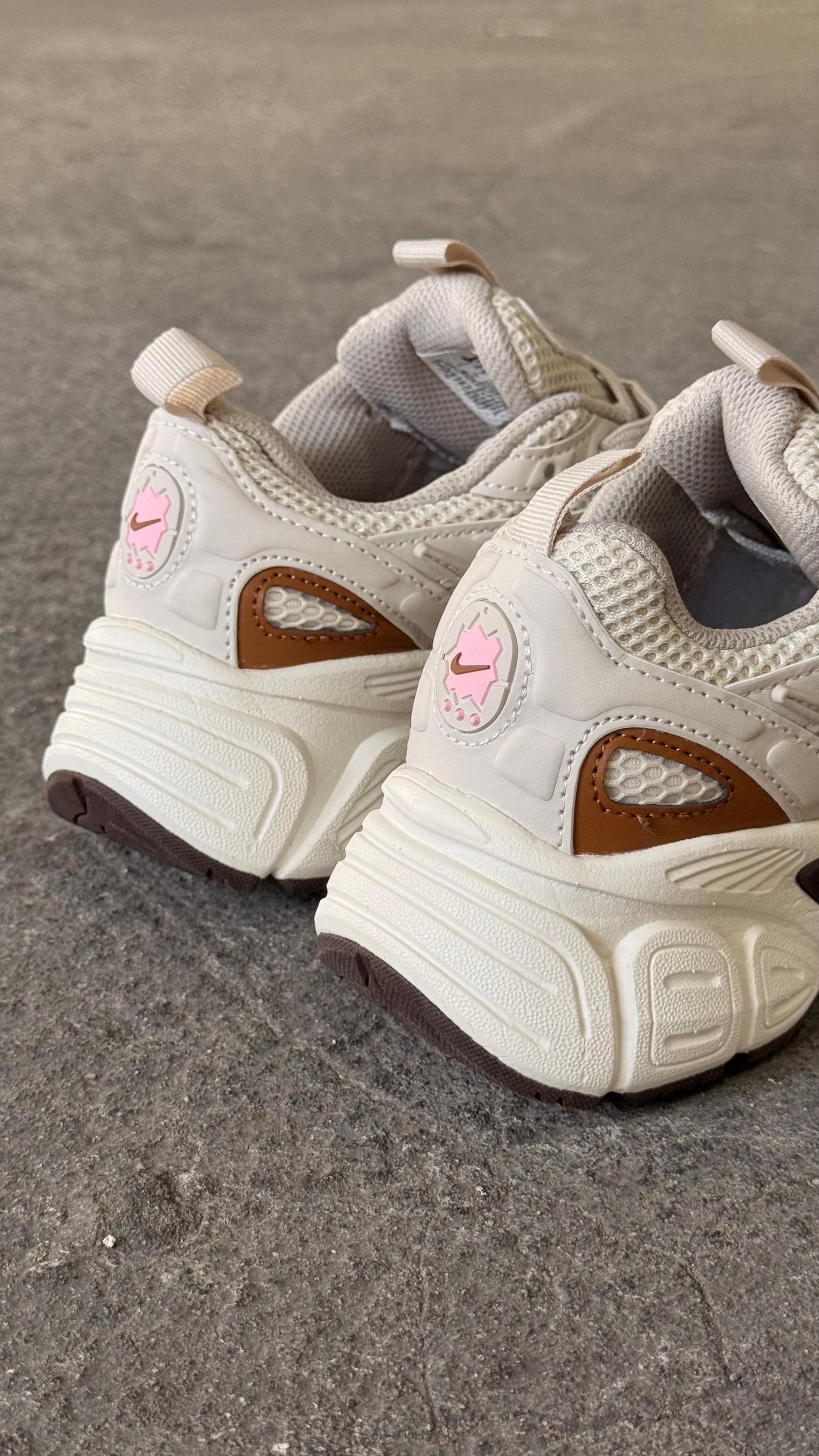 NIKE V3K SKATE BEIGE CAFE