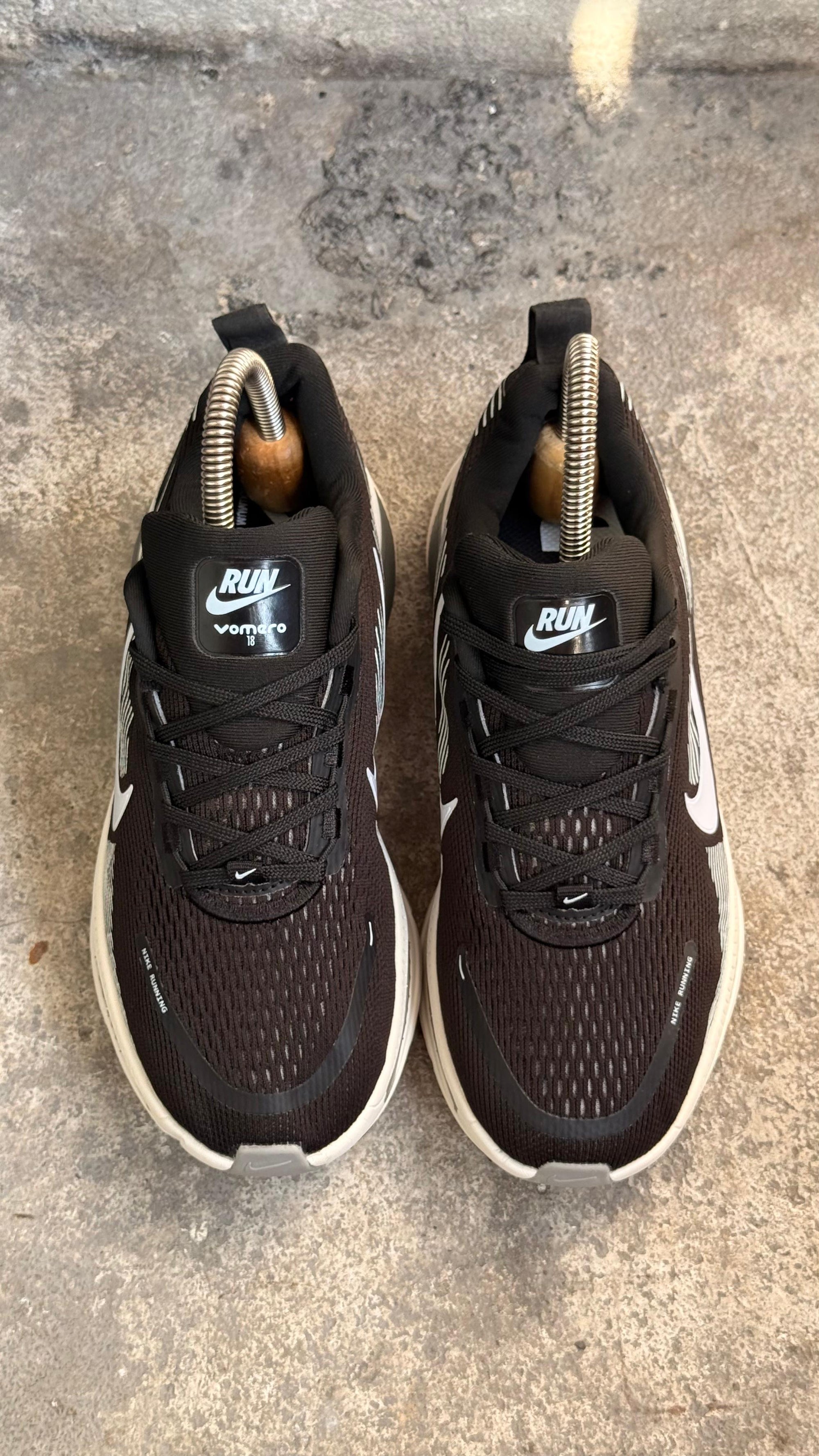 NIKE ZOOM X NEGRO BLANCO