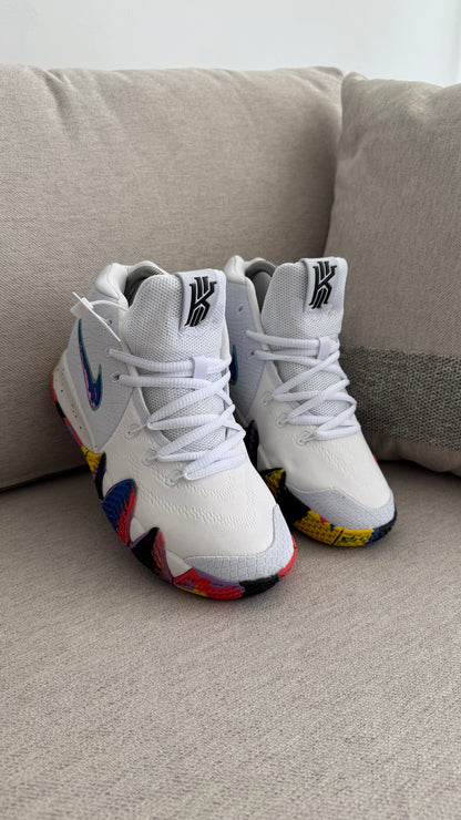 NIKE KYRIE IRVING BLANCO COLORS