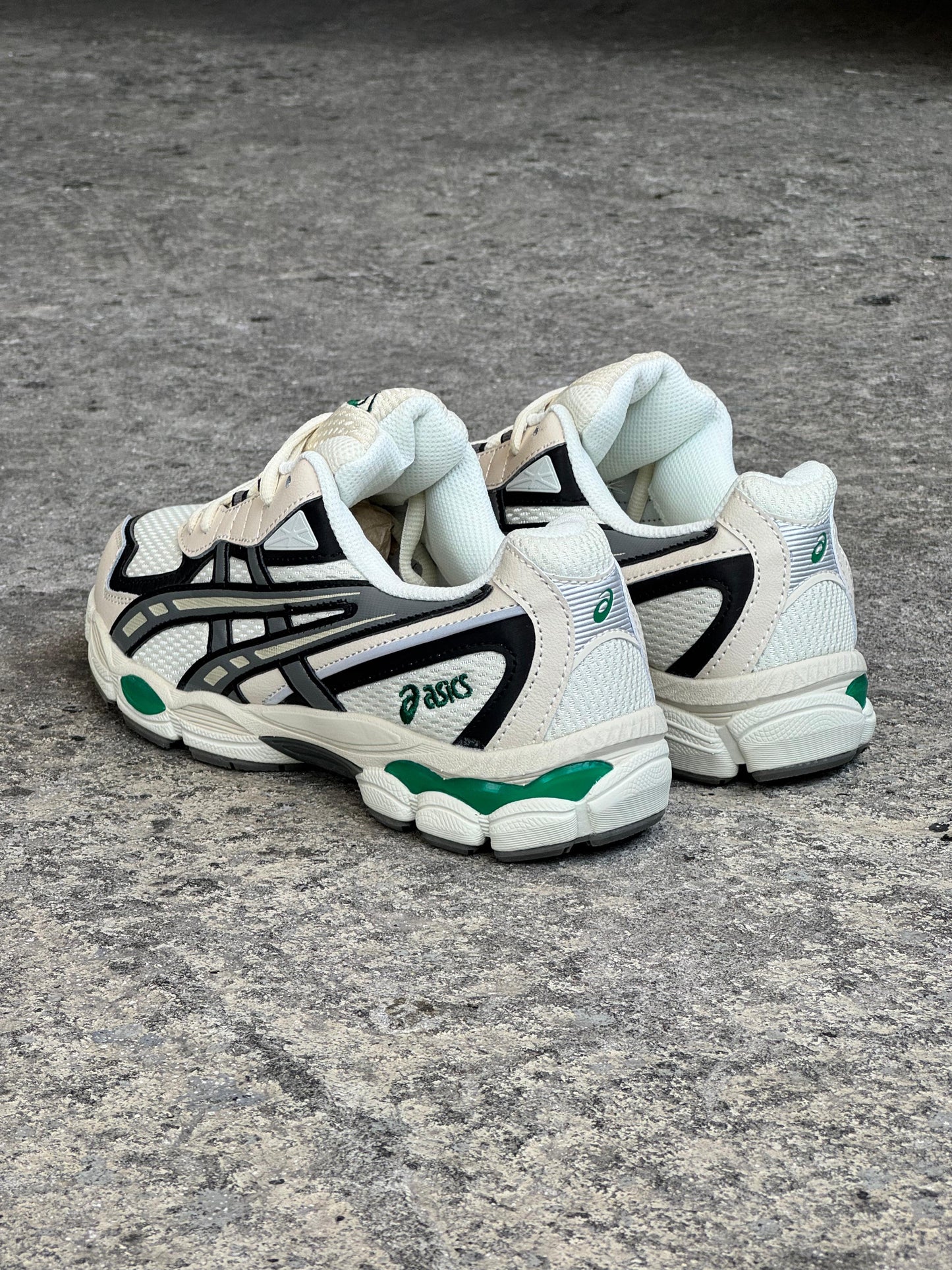ASICS BEIGE VERDE