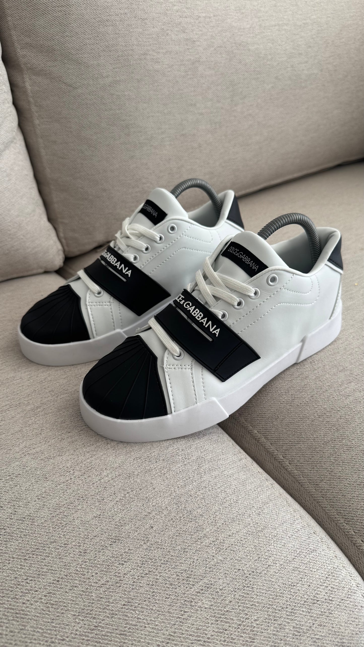 DOLCE GABBANA VELCRO BLANCO NEGRO