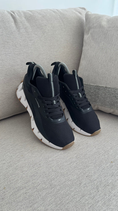 REEBOK ZIG NEGRO SUELA DE BOLLO